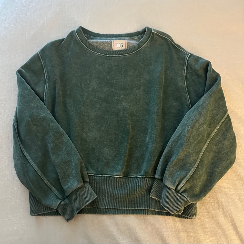 Green Cropped BDG Sweatshirt